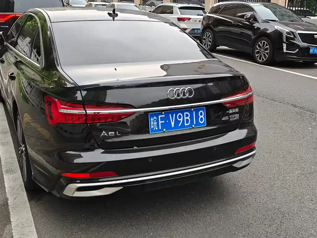 Audi A6L — миниатюра 6