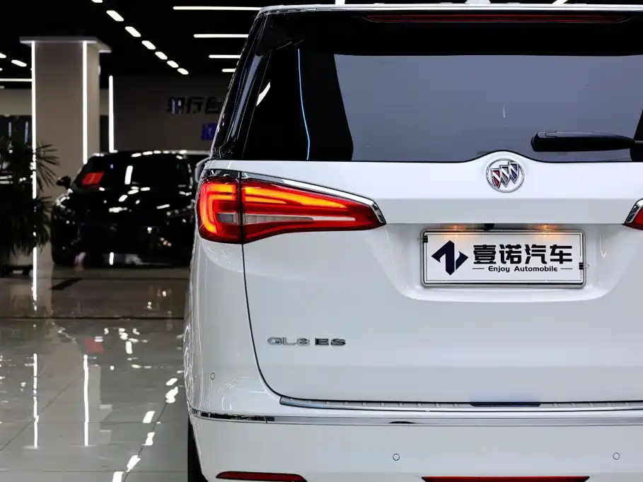 Buick GL8 2018 ES 28T Flagship VI