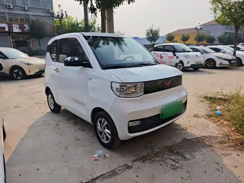 Wuling MINIEV — миниатюра 4