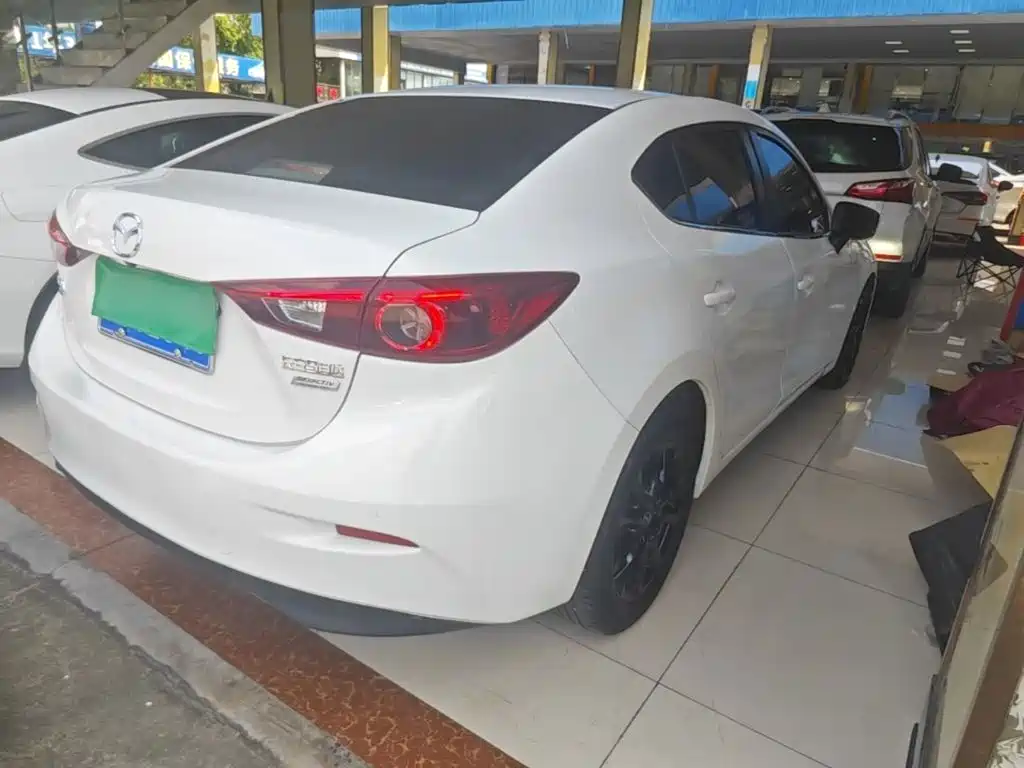 Mazda 3 Axela — миниатюра 7