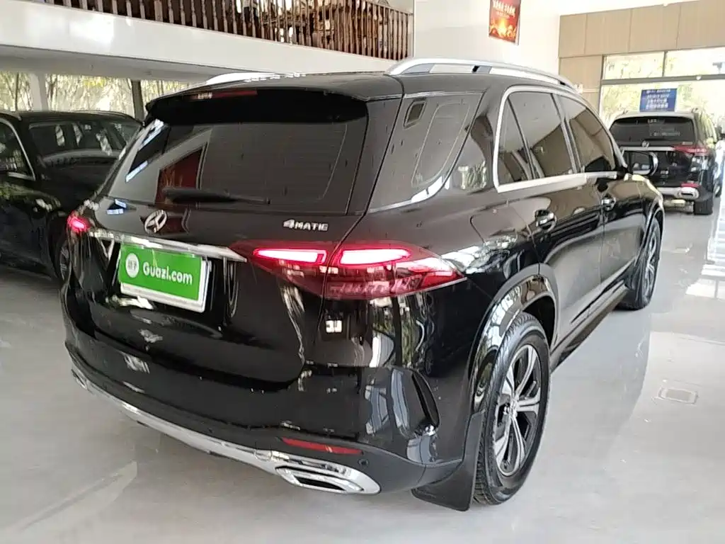 Mercedes-Benz GLE (Import) — миниатюра 7