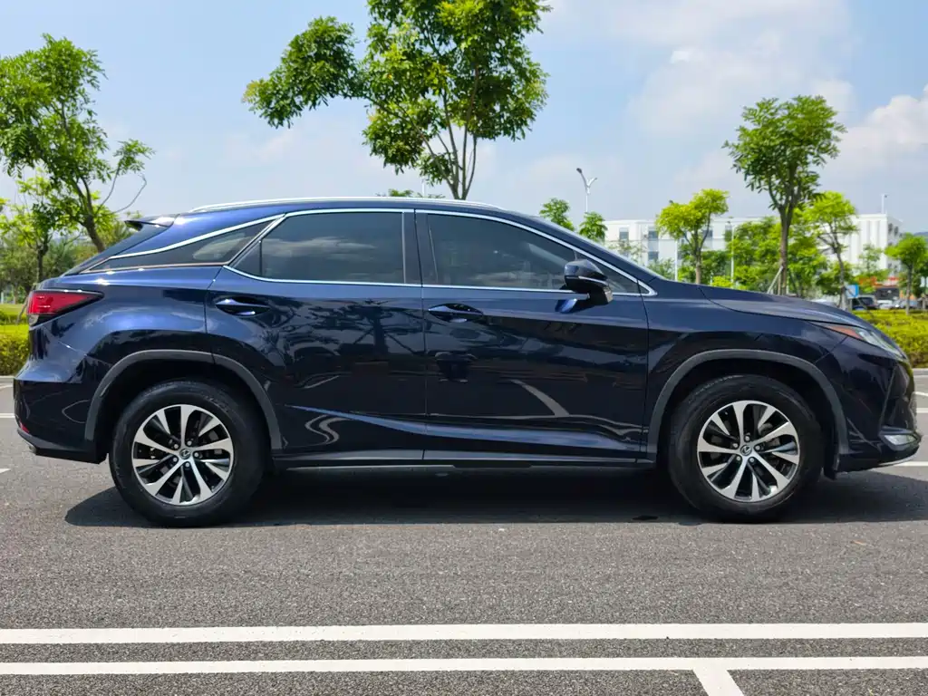 Lexus RX — миниатюра 7