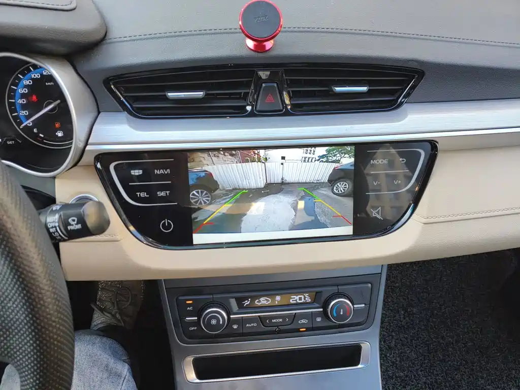 Geely Emgrand — миниатюра 13