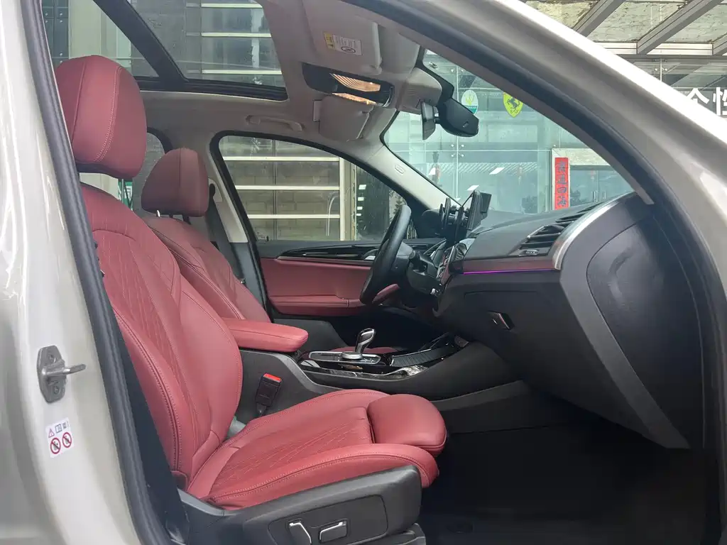 BMW X3 — миниатюра 9
