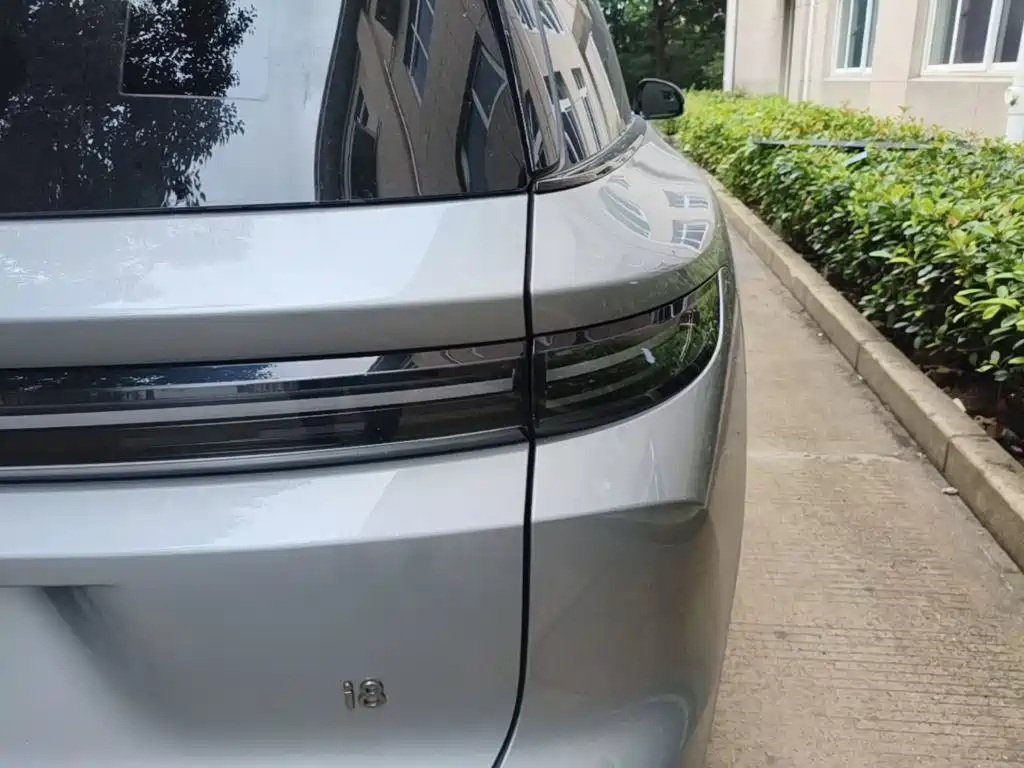 Li Auto Li i8 — миниатюра 8
