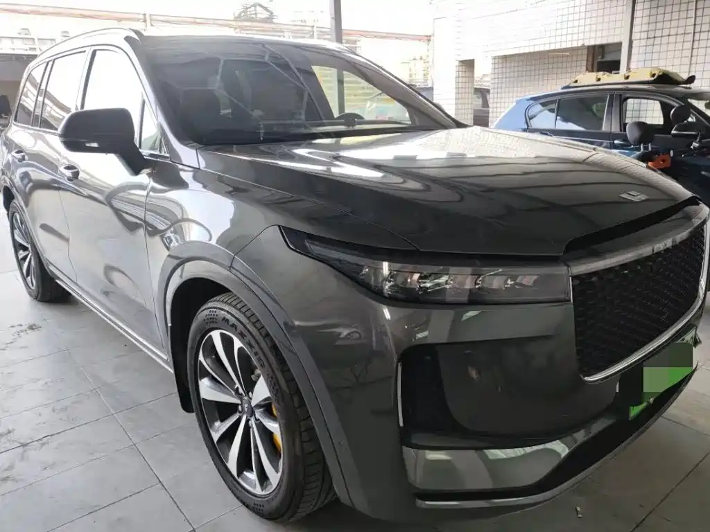 Li Auto Li ONE — миниатюра 2