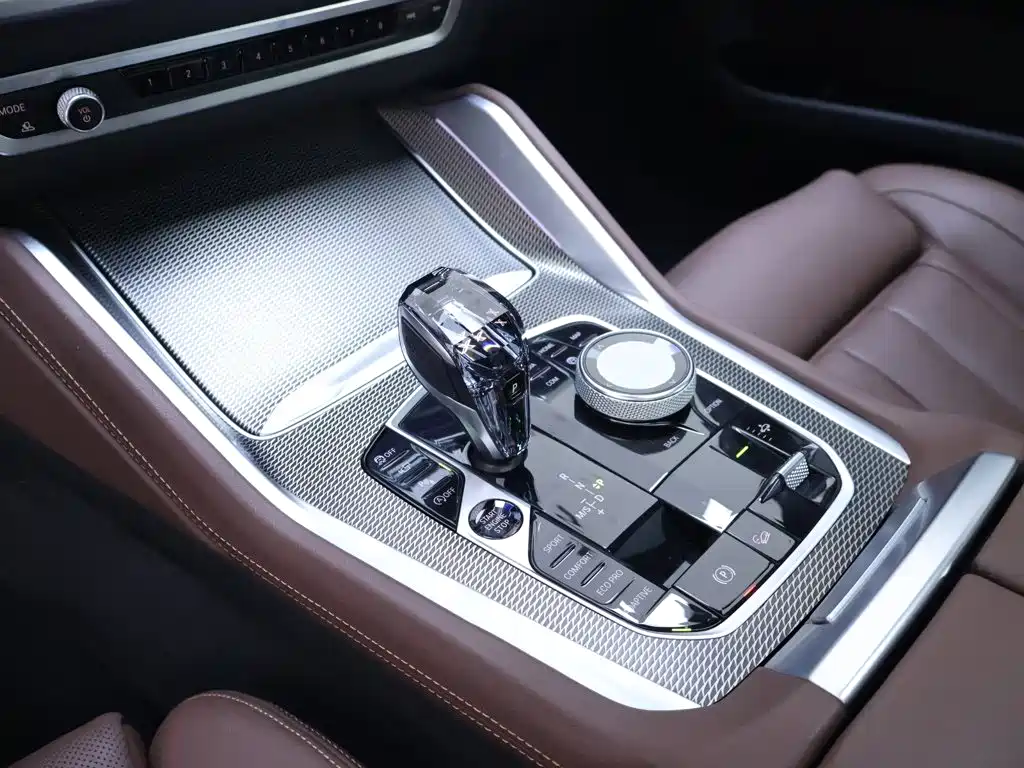 BMW X6 — миниатюра 12