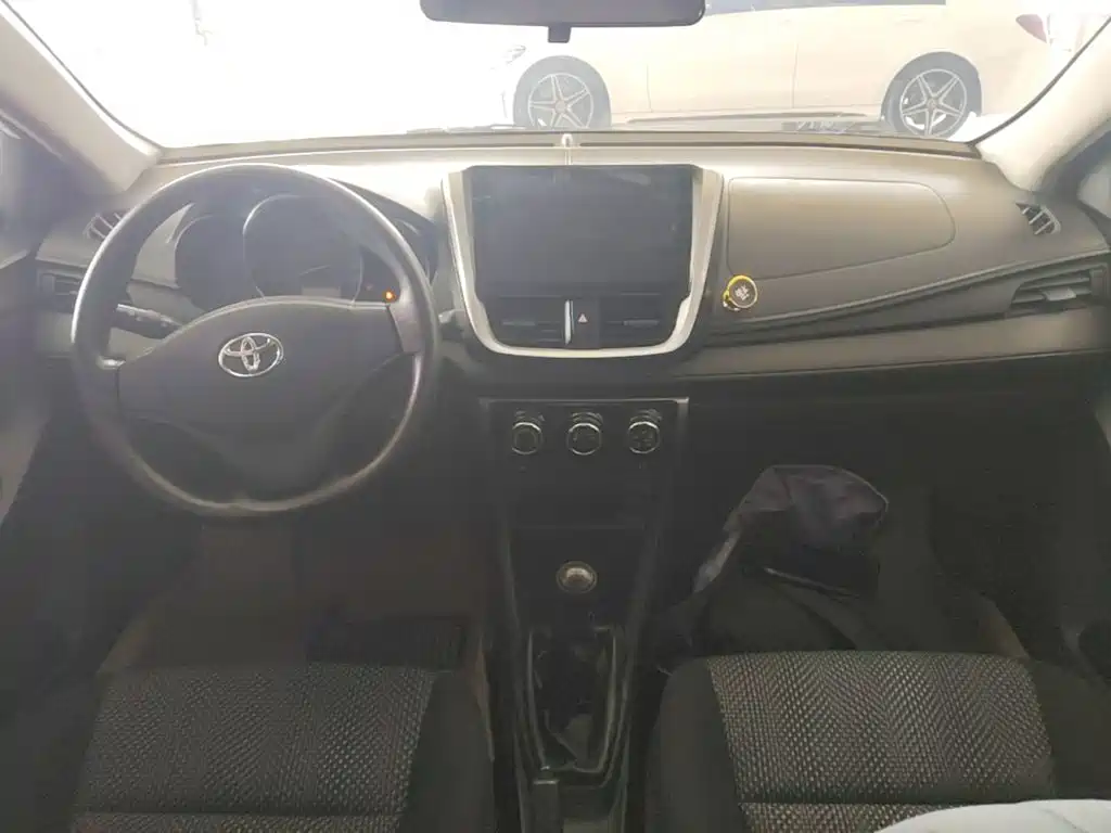Toyota Vios — миниатюра 10