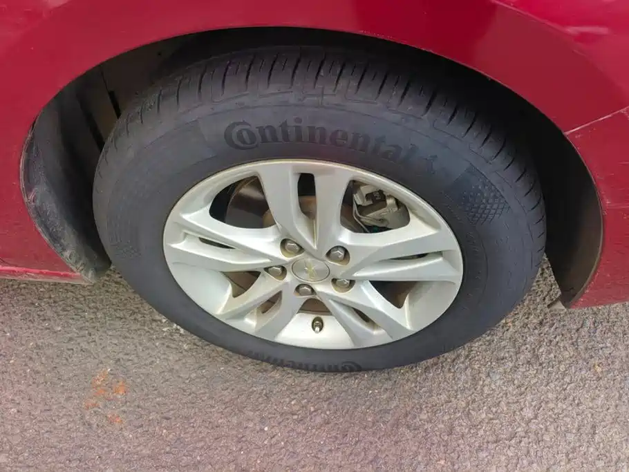Chevrolet Cavalier — миниатюра 6