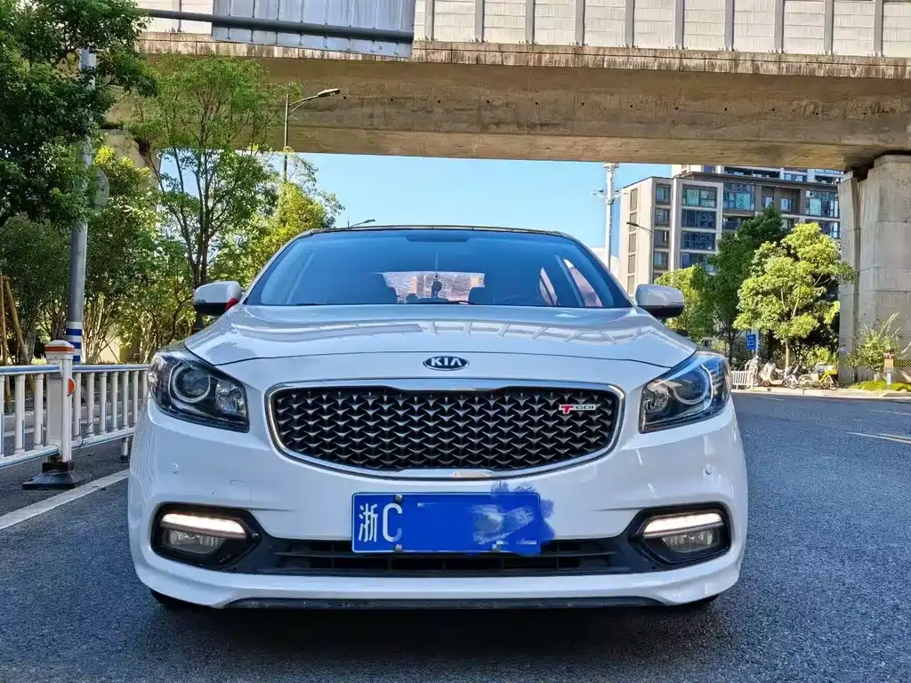 Kia K4 2016