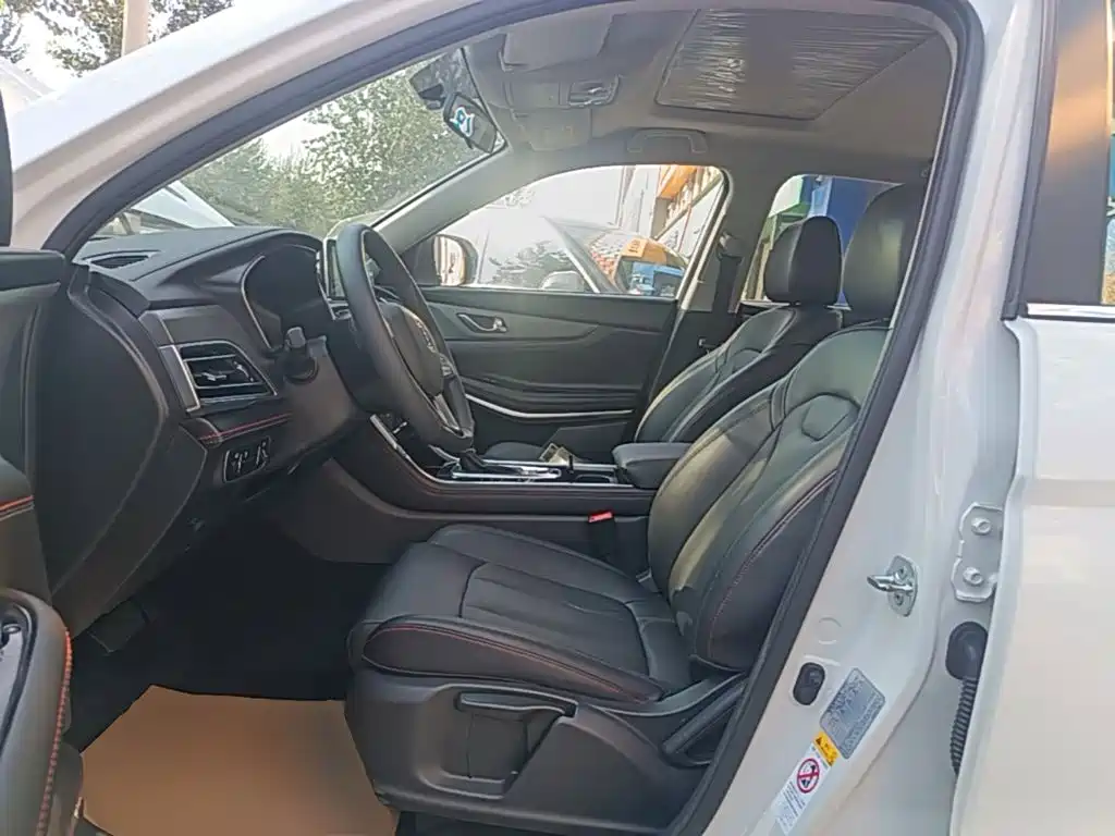 Changan CS75 — миниатюра 15