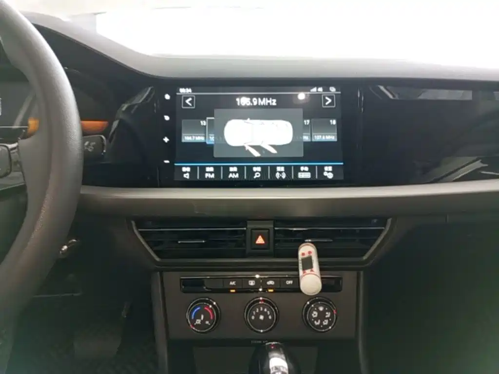Volkswagen Lavida — миниатюра 13