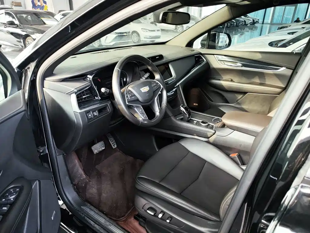 Cadillac XT5 — миниатюра 16