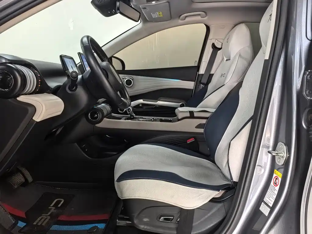 BYD Yuan Plus — миниатюра 4