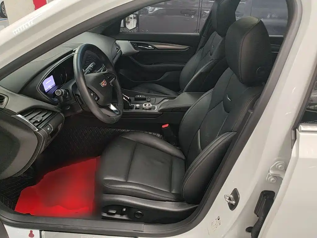 Cadillac CT5 — миниатюра 15