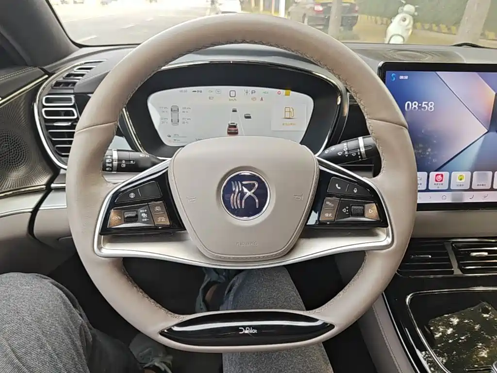 BYD Han — миниатюра 11