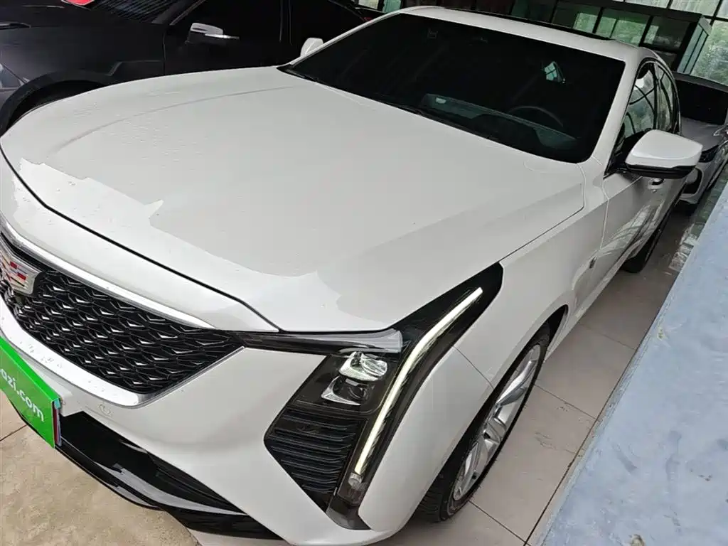 Cadillac CT5 2024
