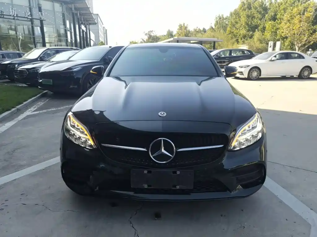 Mercedes-Benz C-Class — миниатюра 3