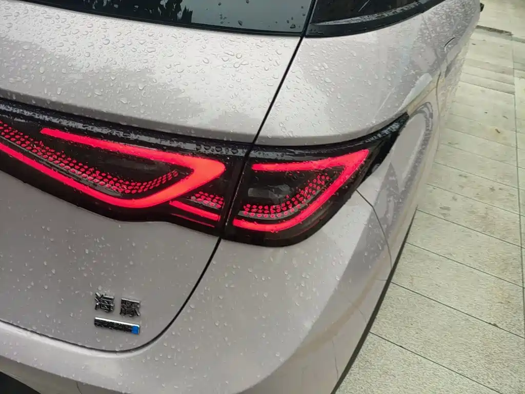 BYD Dolphin — миниатюра 8