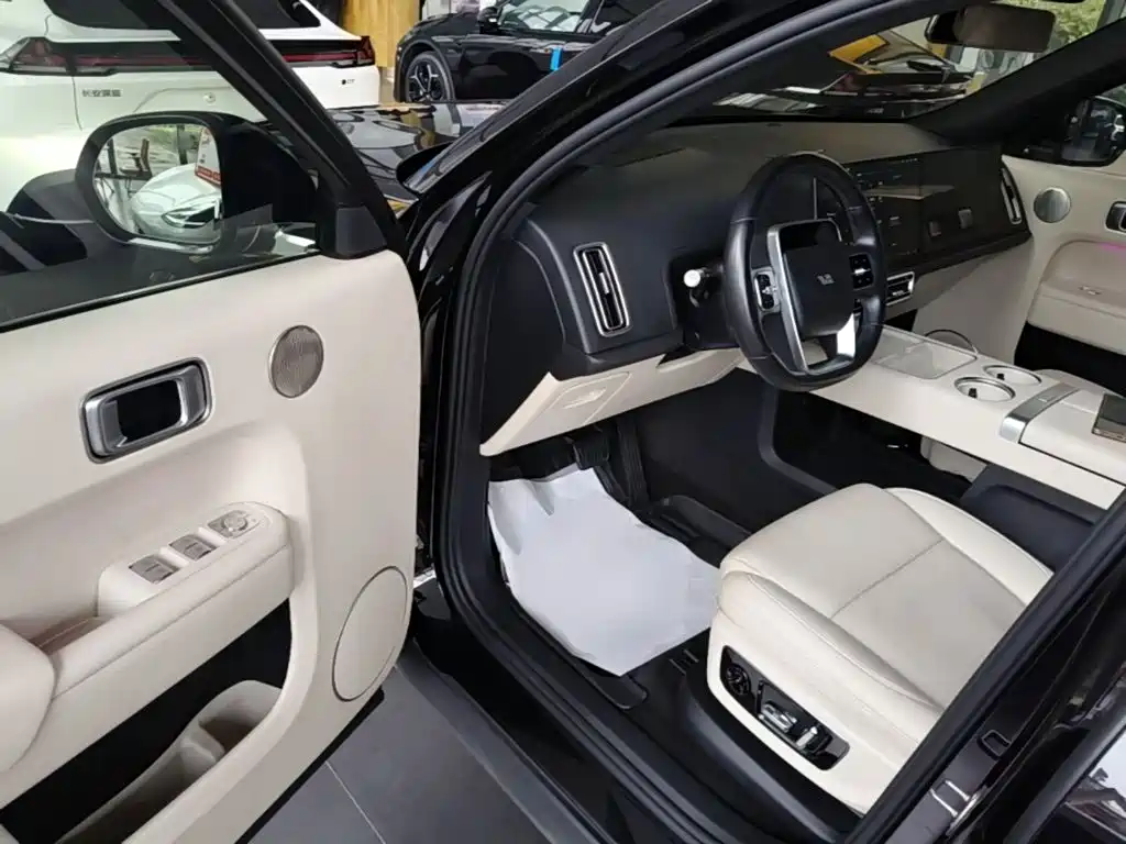 Li Auto Li L9 — миниатюра 16