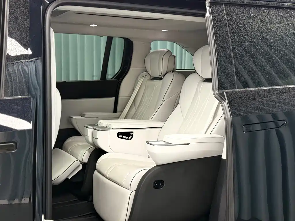 XPeng X9 — миниатюра 7