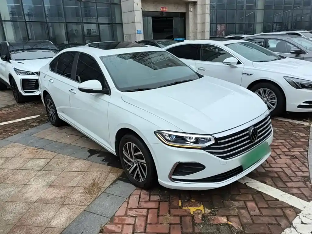 Volkswagen Lavida — миниатюра 4