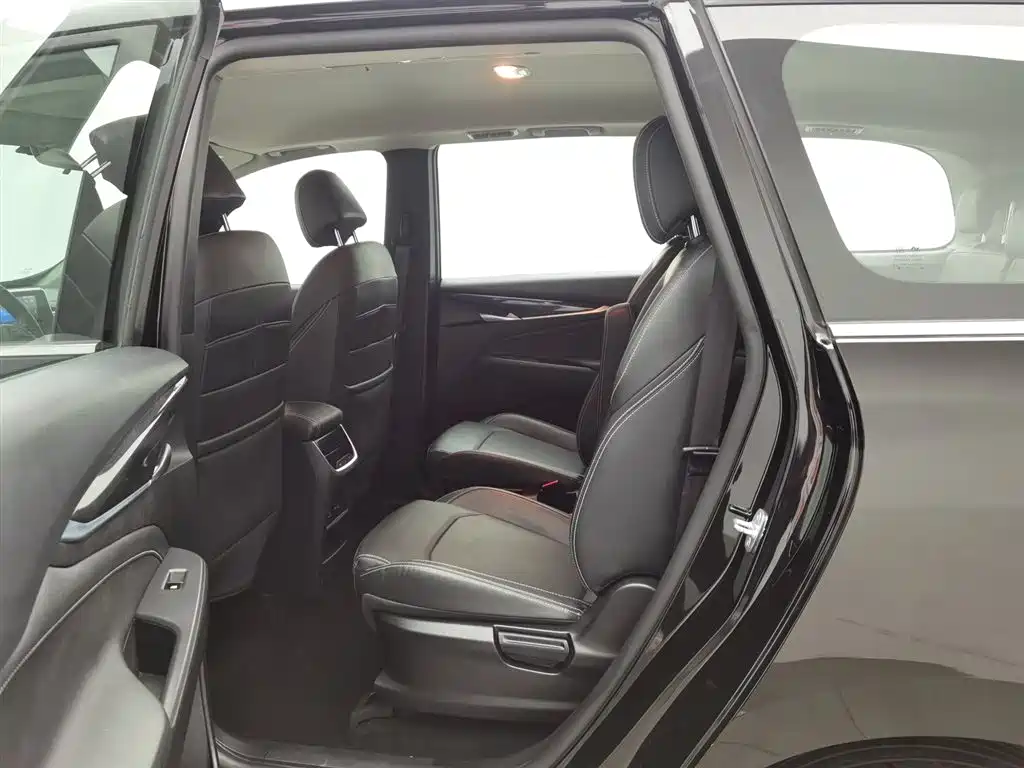 SAIC MAXUS CHASE G50