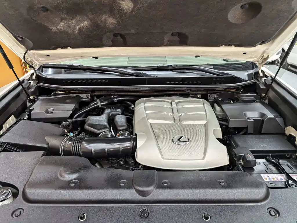 Lexus GX — миниатюра 24
