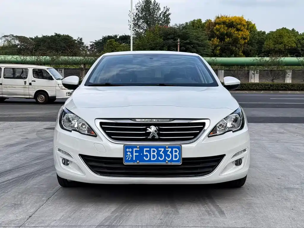 Peugeot 408 — миниатюра 2
