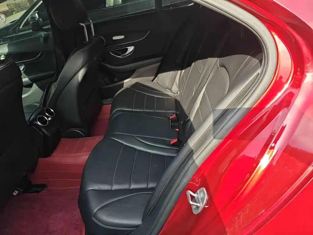 Mercedes-Benz C-Class — миниатюра 17