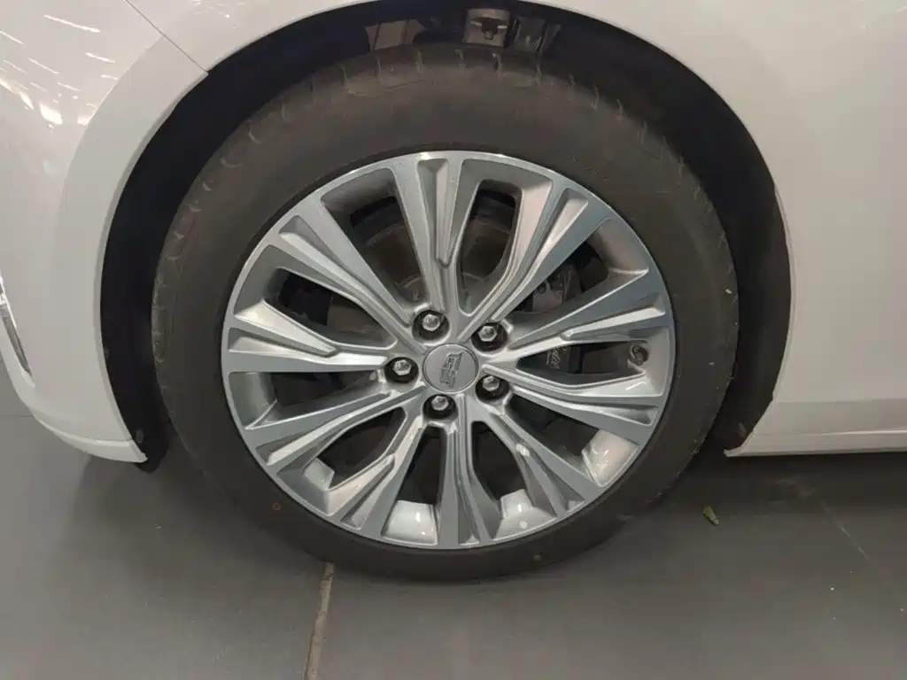 Cadillac CT6 — миниатюра 23