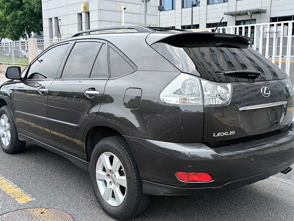 Lexus RX Classic — миниатюра 4