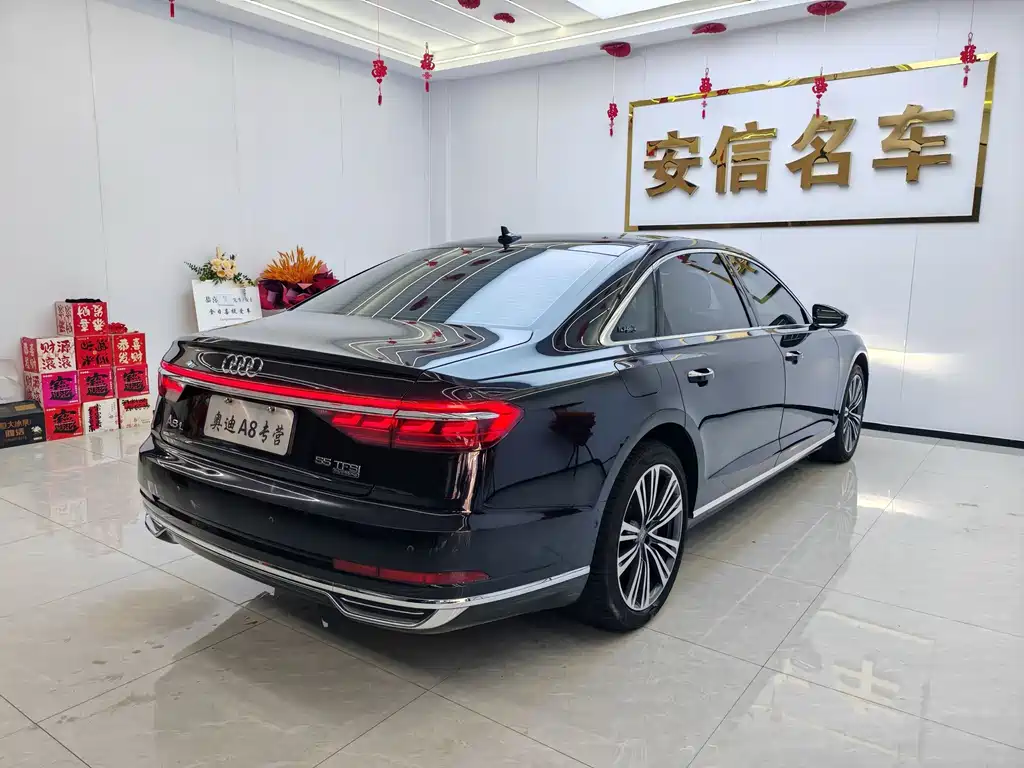 Audi A8 — миниатюра 13
