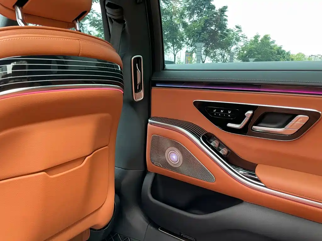 Mercedes-Benz S-Class — миниатюра 15