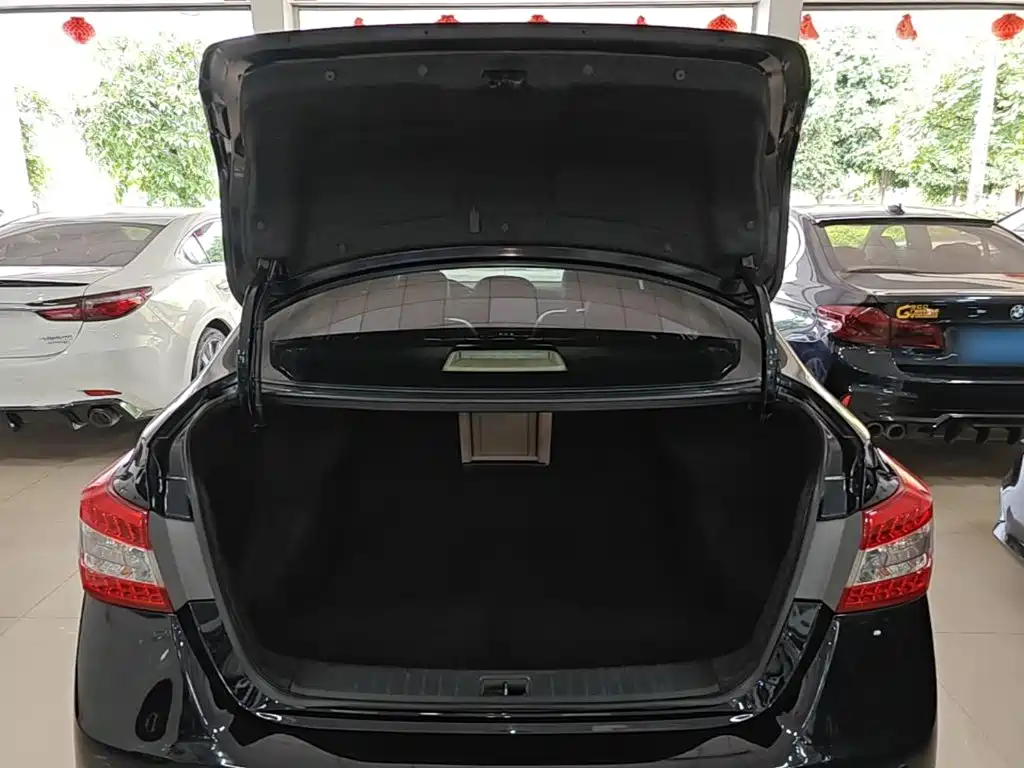 Nissan Sylphy — миниатюра 19