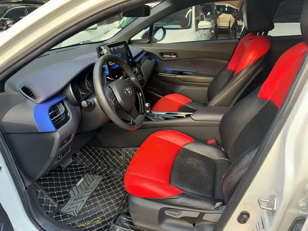 Toyota C-HR — миниатюра 15