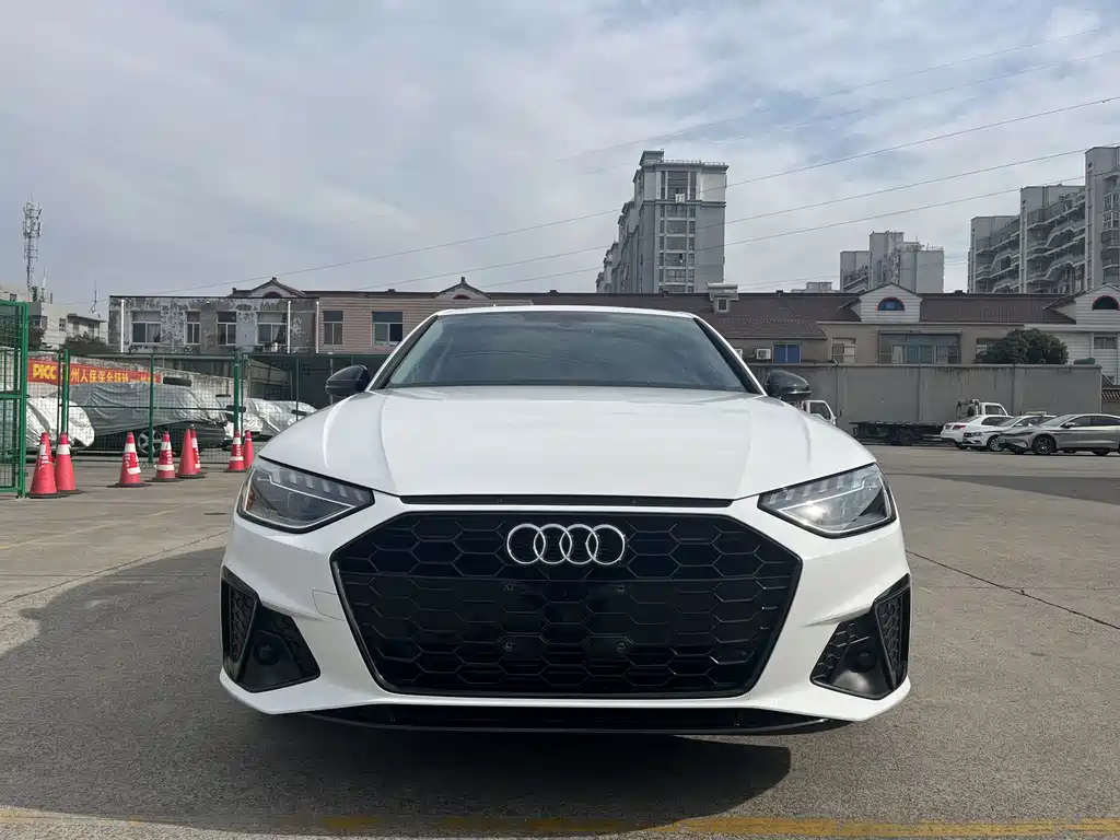 Audi A4L — миниатюра 2