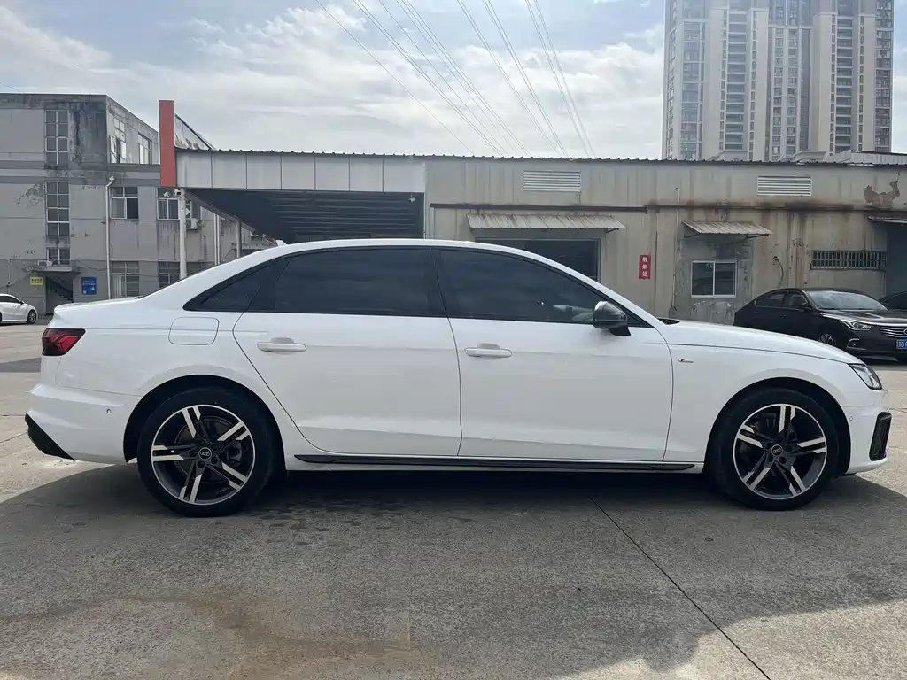 Audi A4L — миниатюра 13