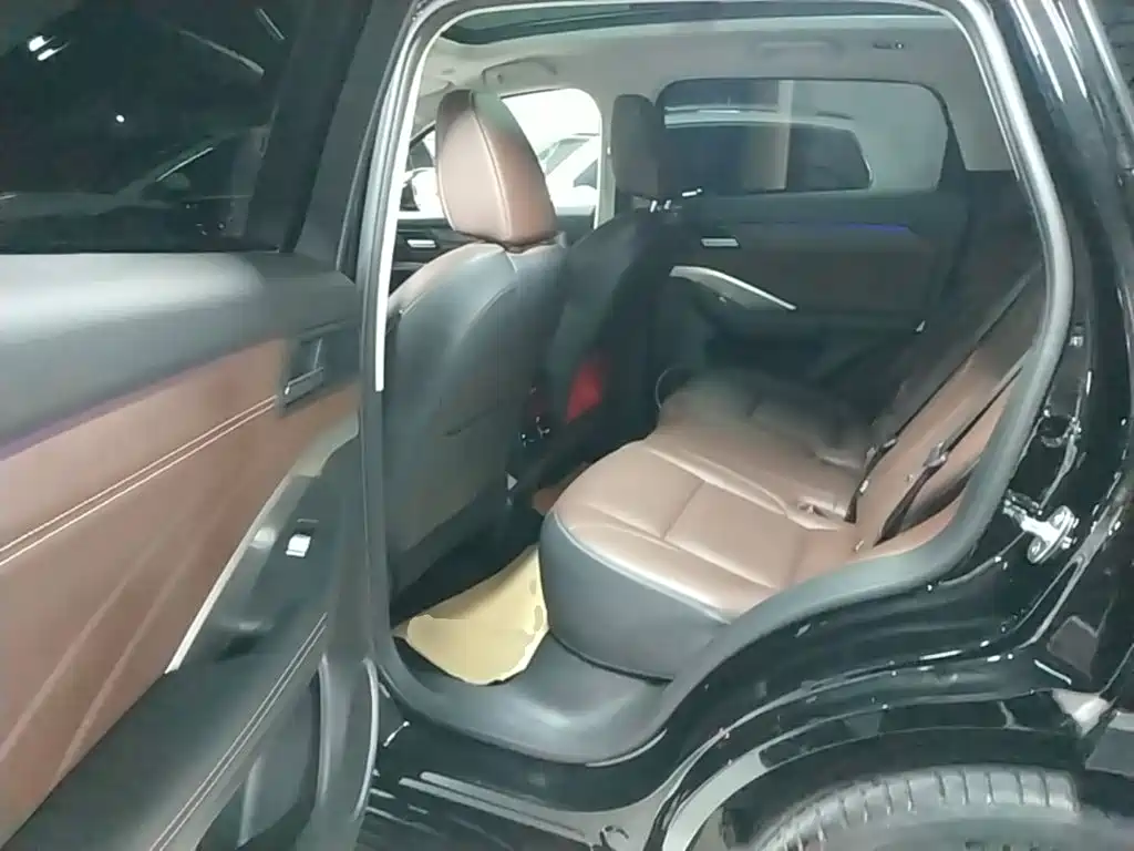 Wey Wey VV6 — миниатюра 17