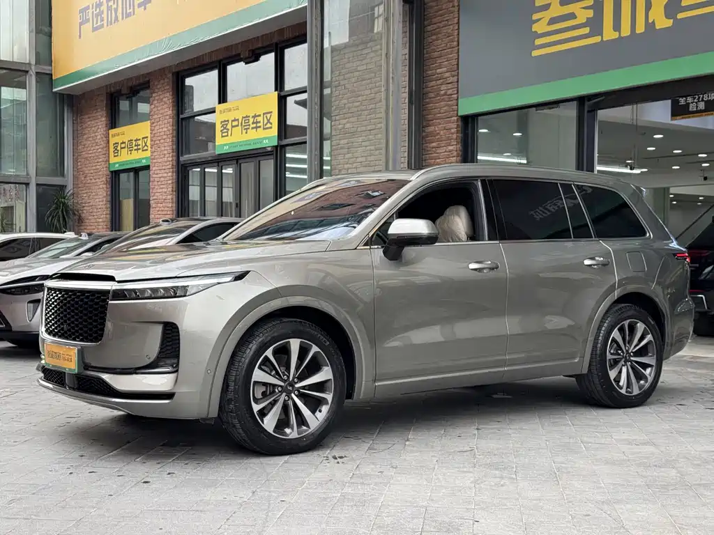 Li Auto Li ONE — миниатюра 4