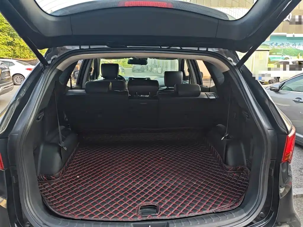 Hyundai Santa Fe — миниатюра 19