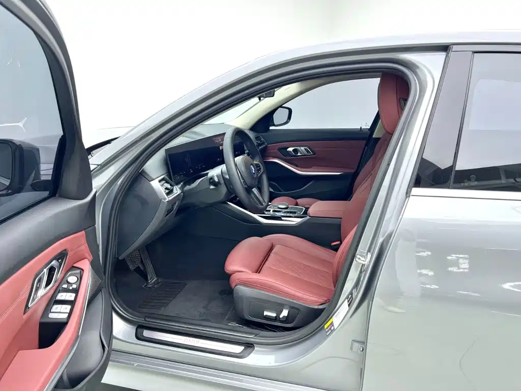 BMW i3 — миниатюра 12