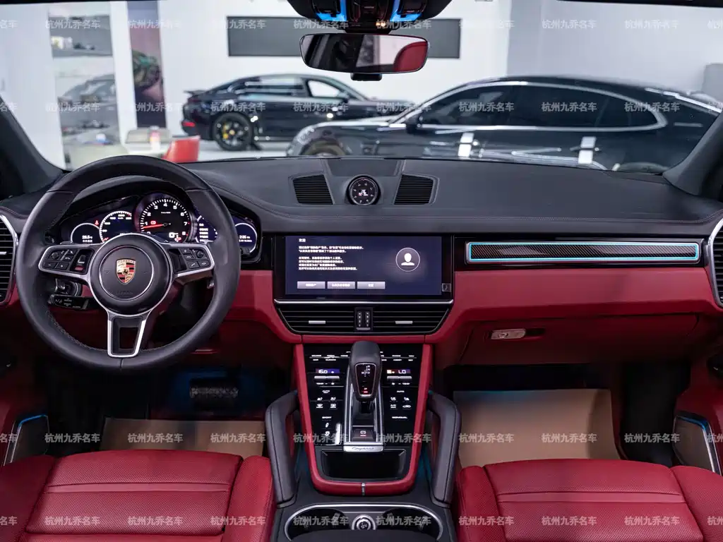 Porsche Cayenne — миниатюра 15