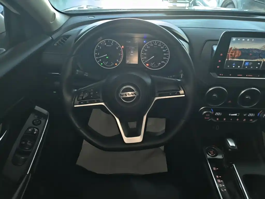 Nissan Sylphy — миниатюра 11