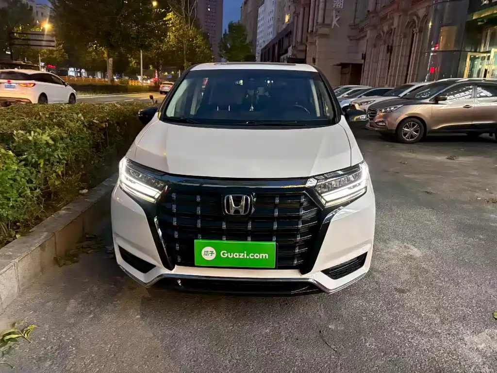 Honda Elysion — миниатюра 2