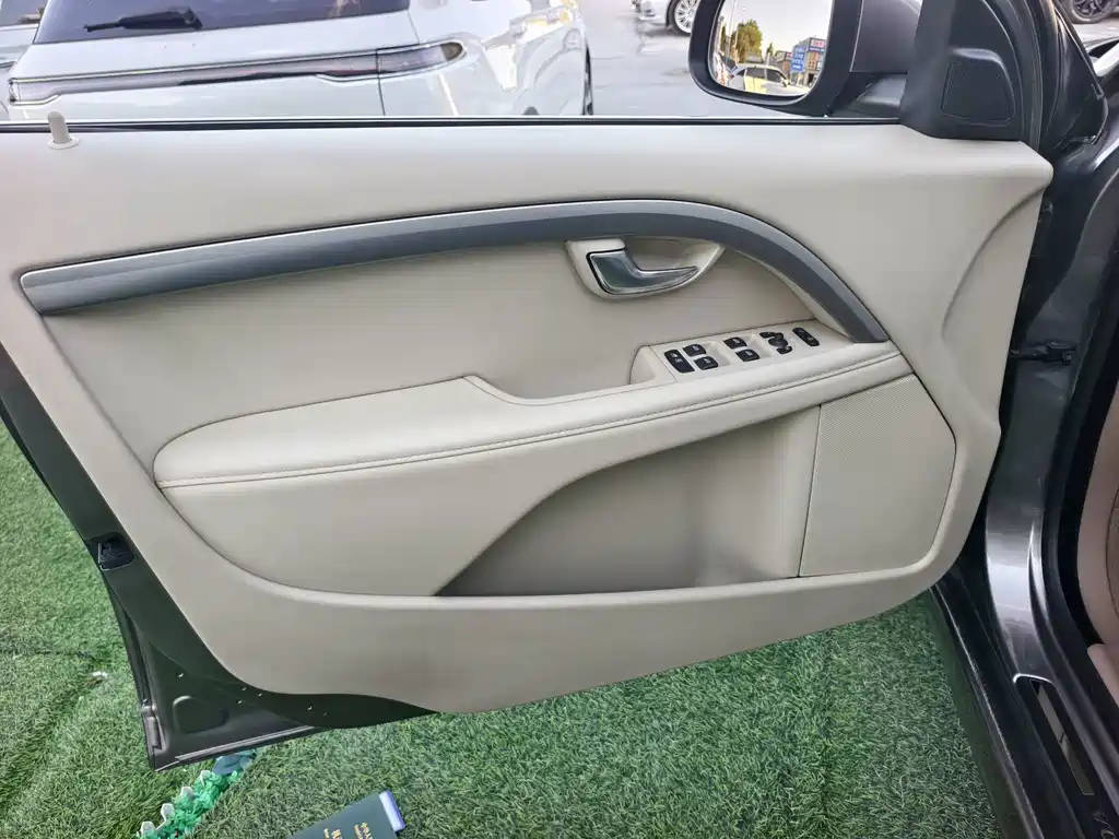 Volvo S80L — миниатюра 7
