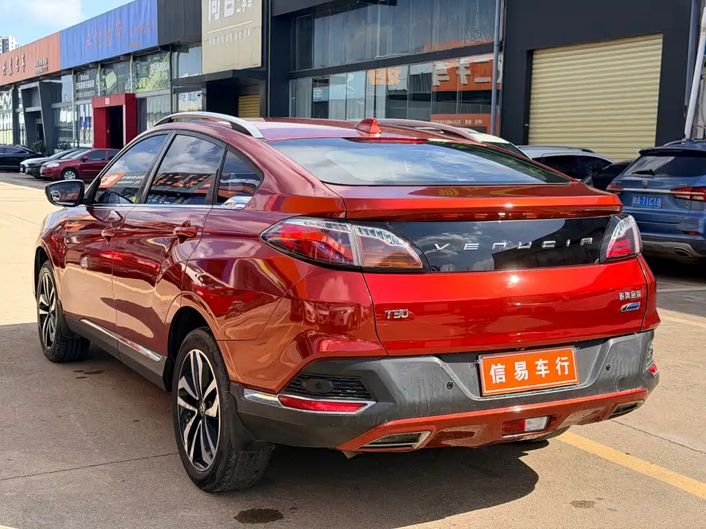 Venucia T90 — миниатюра 5