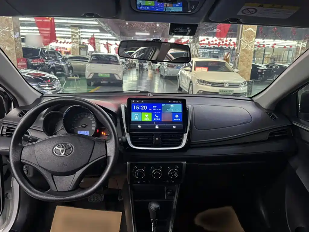 Toyota Vios — миниатюра 8