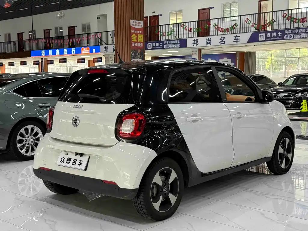 smart Smart Forfour — миниатюра 4