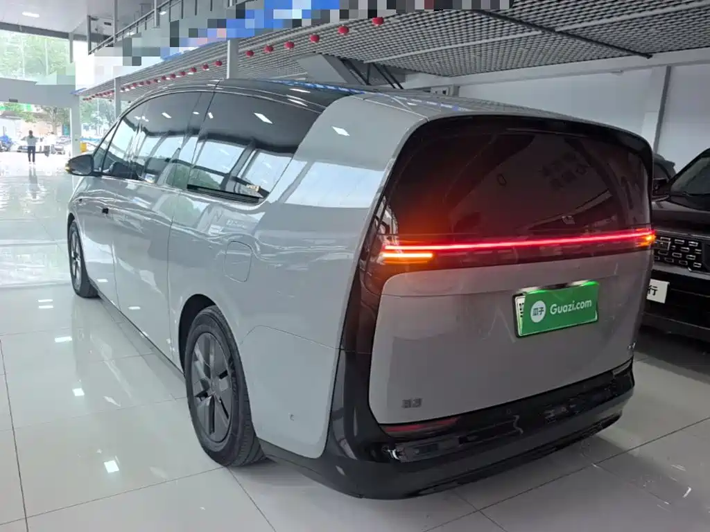 Li Auto Li MEGA — миниатюра 5